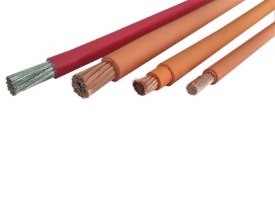 電動汽車車內用高壓電纜.jpg 電動汽車車內用高壓電纜.jpg